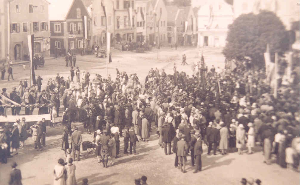 Marktplatzfest_1925.jpg 